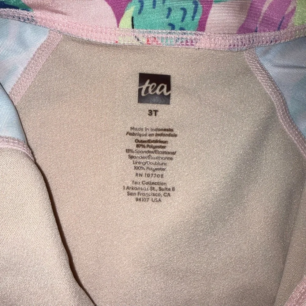 Tea Collection Girls 3T Tropical Bird Rash Guard One Piece Swimsuit Pink Zip Up